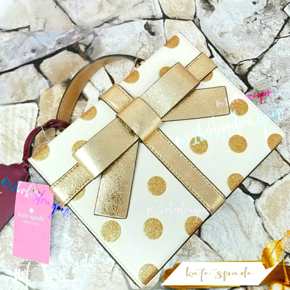 NWT Prom Gold Polka Dot Kate Spade Crossbody It's A Present Metallic HandBag - Picture 12 of 14